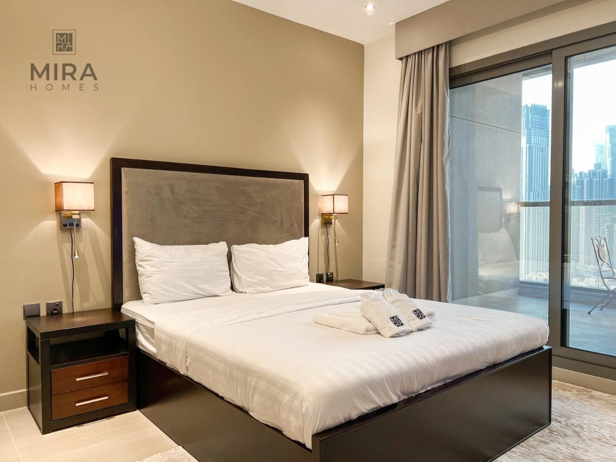 Mira Holiday Homes - Lovely Studio With Burj Khalifa View Dubai Bagian luar foto