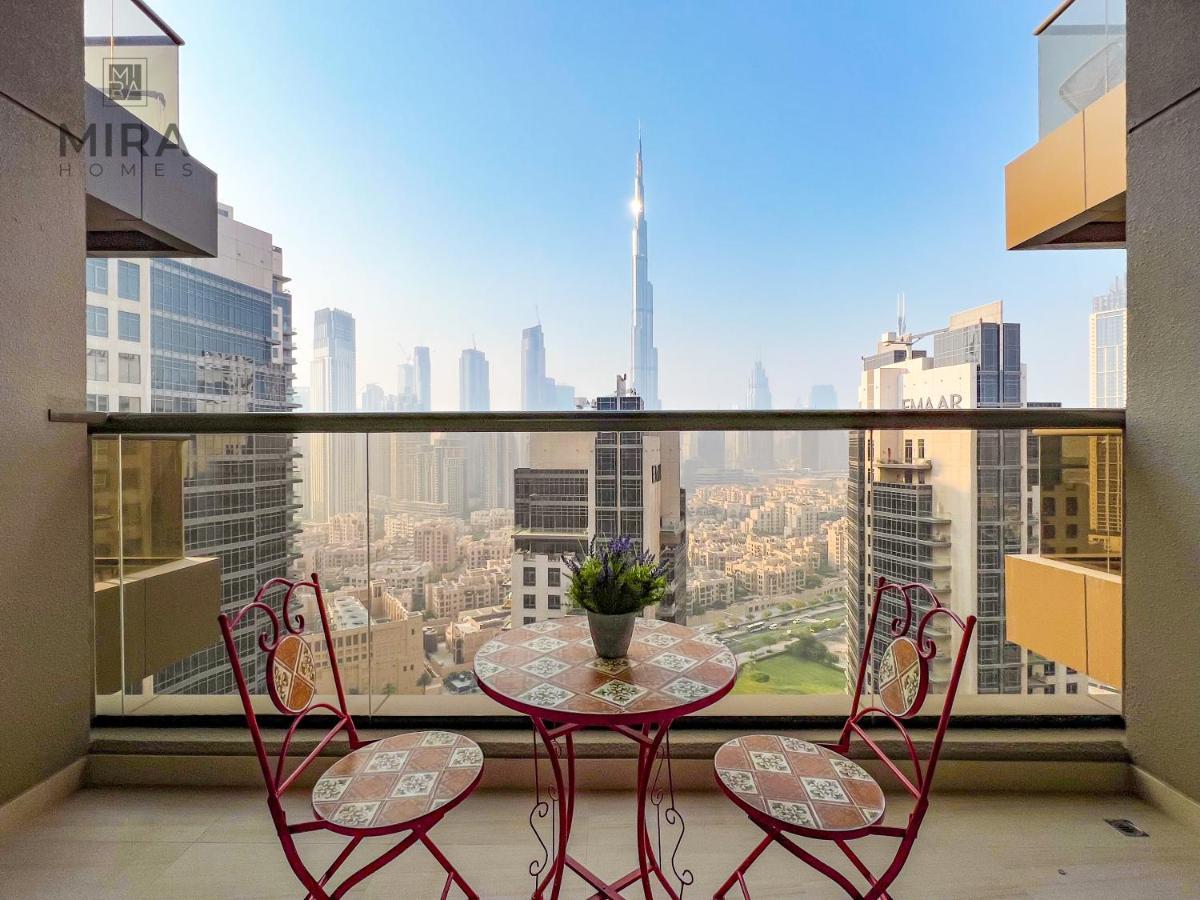 Mira Holiday Homes - Lovely Studio With Burj Khalifa View Dubai Bagian luar foto