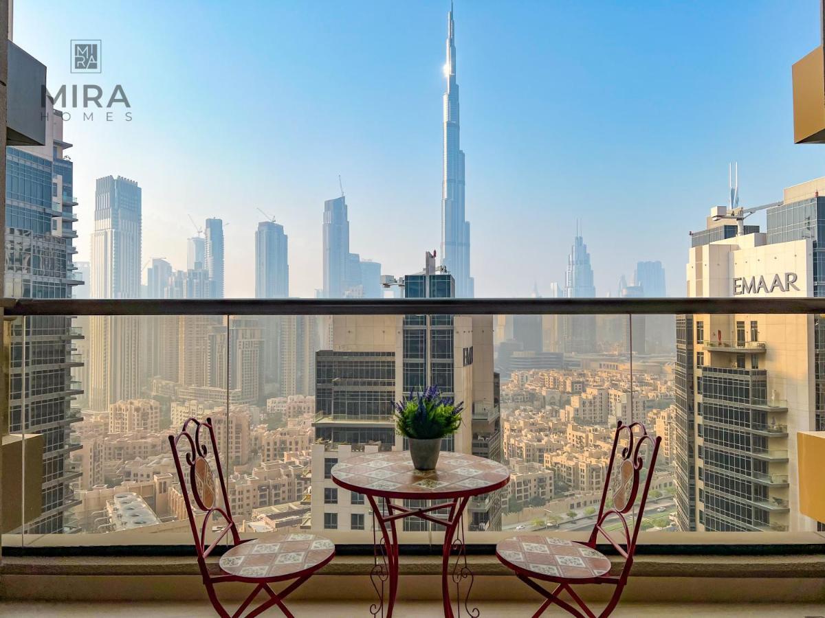 Mira Holiday Homes - Lovely Studio With Burj Khalifa View Dubai Bagian luar foto
