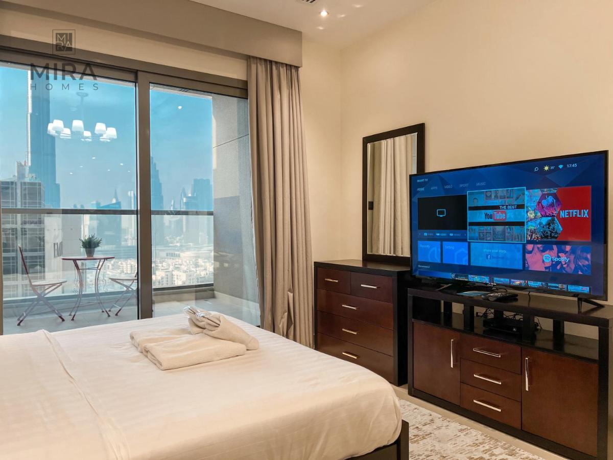 Mira Holiday Homes - Lovely Studio With Burj Khalifa View Dubai Bagian luar foto